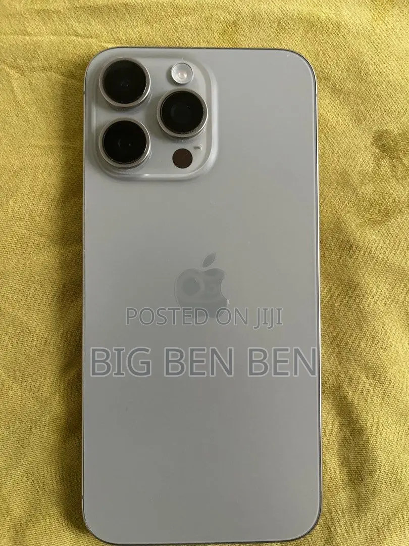 Apple iPhone 15 Pro Max 256 GB