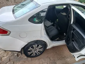 Ford Focus 2011 White