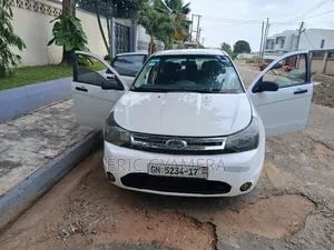 Ford Focus 2011 White