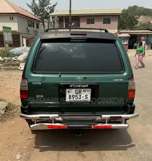Toyota 4-Runner 1999 Green