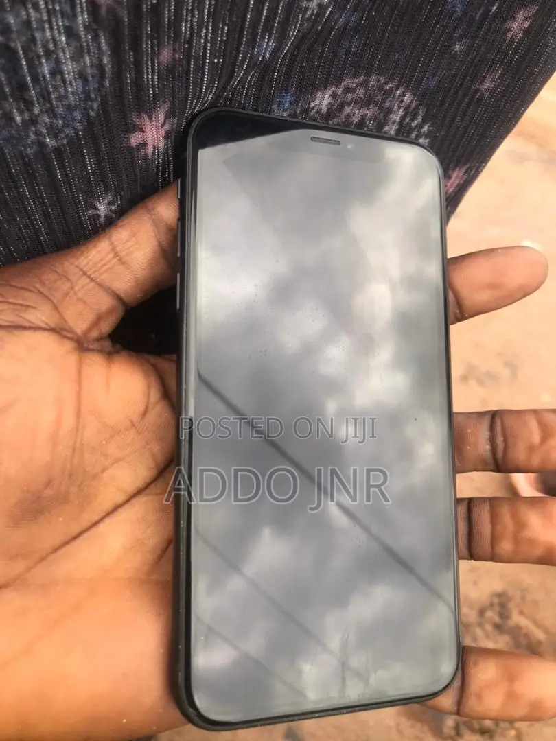 Apple iPhone XR 64 GB Black