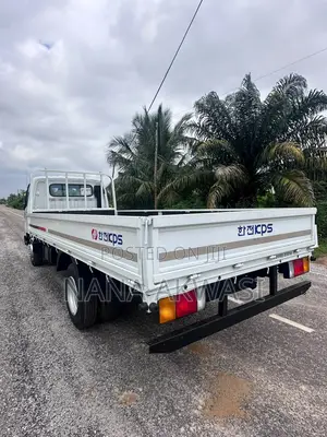 Hyundai Mighty 2 3.5 Ton 6 Holes