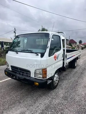 Hyundai Mighty 2 3.5 Ton 6 Holes