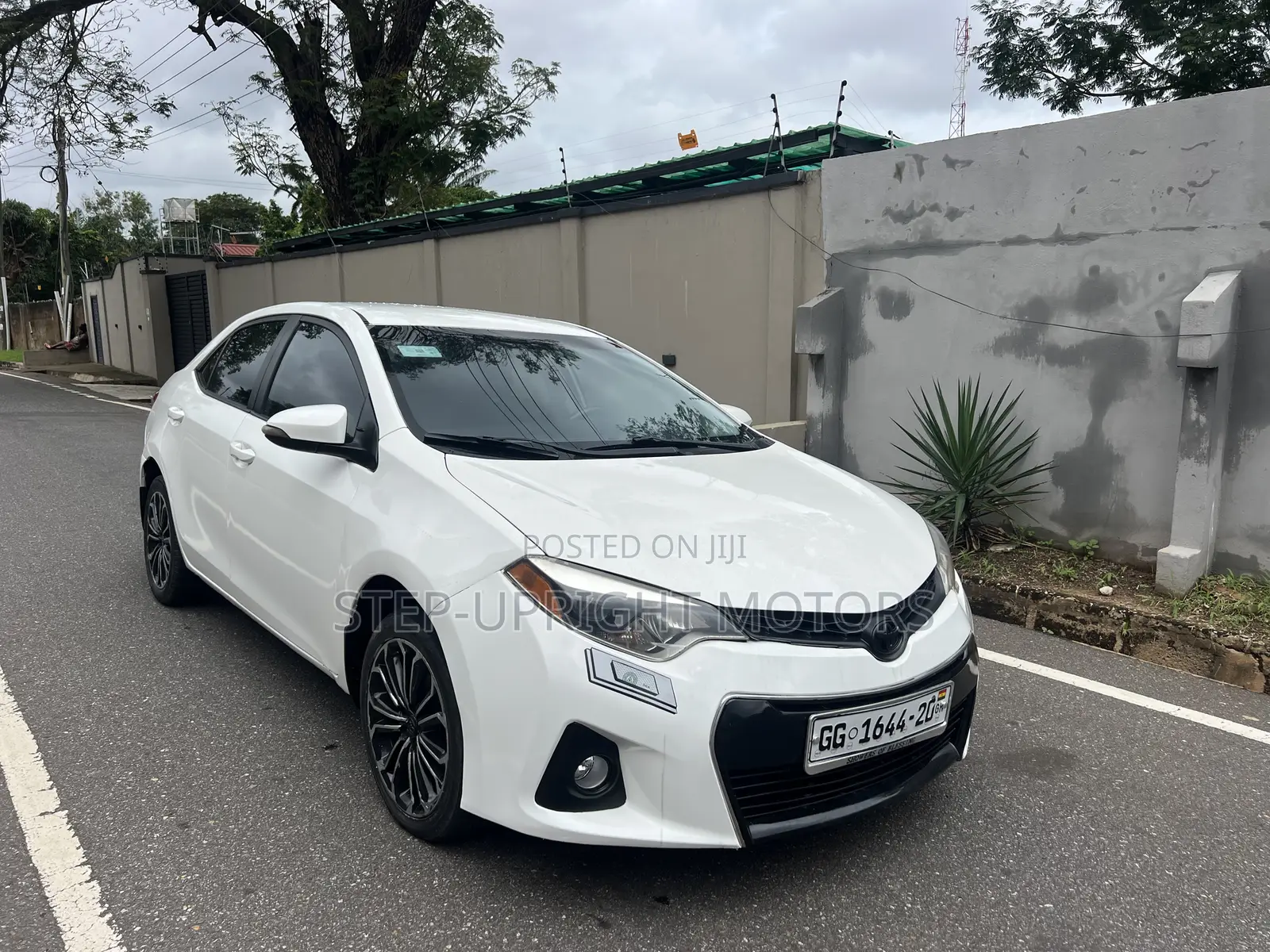 Toyota Corolla 2014 White