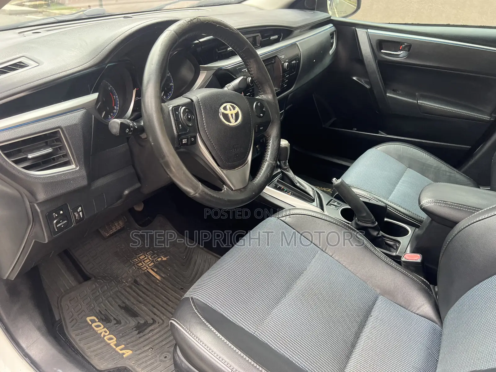 Toyota Corolla 2014 White