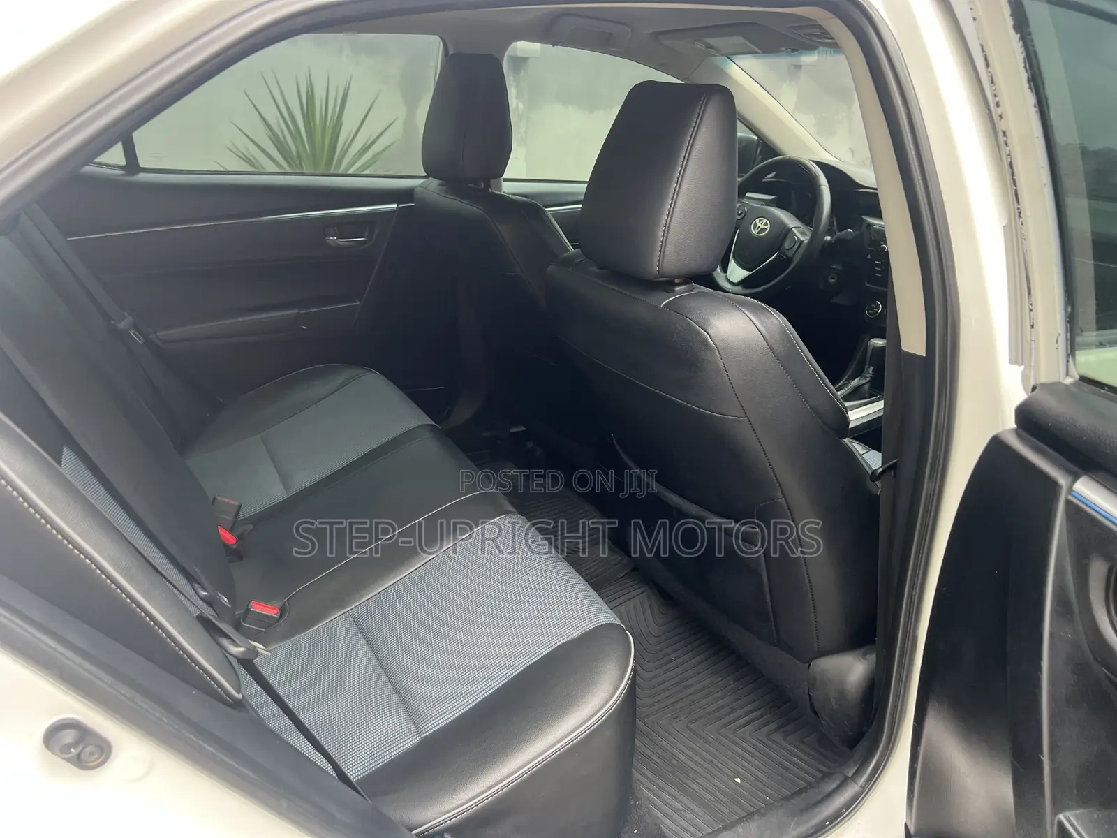 Toyota Corolla 2014 White