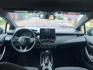 Toyota Corolla SE 2020 Blue