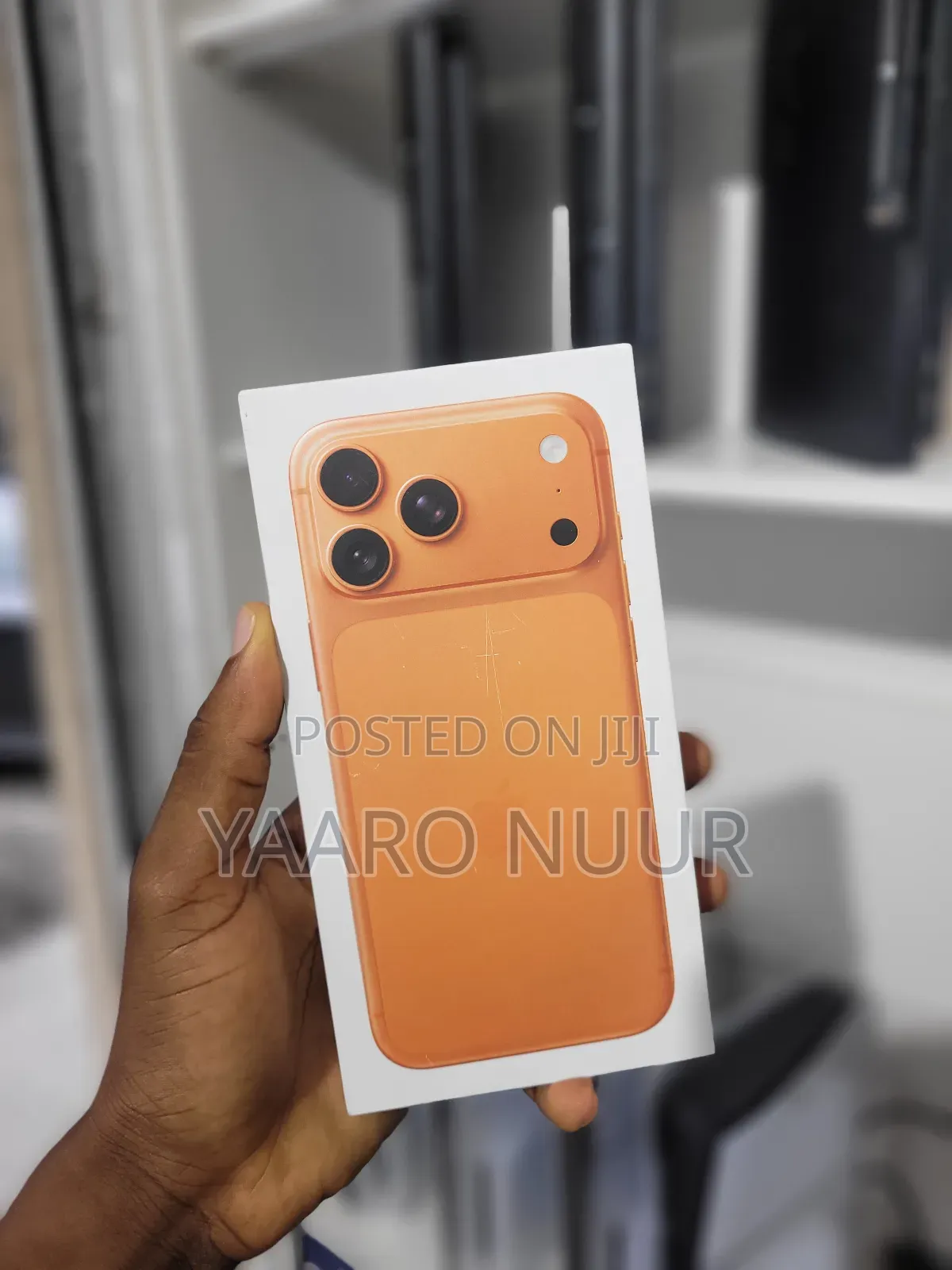 New Apple iPhone 17 Pro Max 256 GB Orange