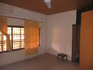 4bdrm Apartment in Dansoman for rent