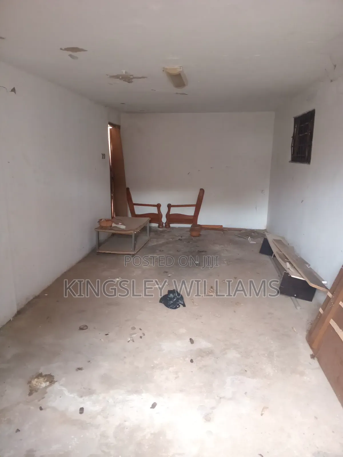 4bdrm Apartment in Dansoman for rent