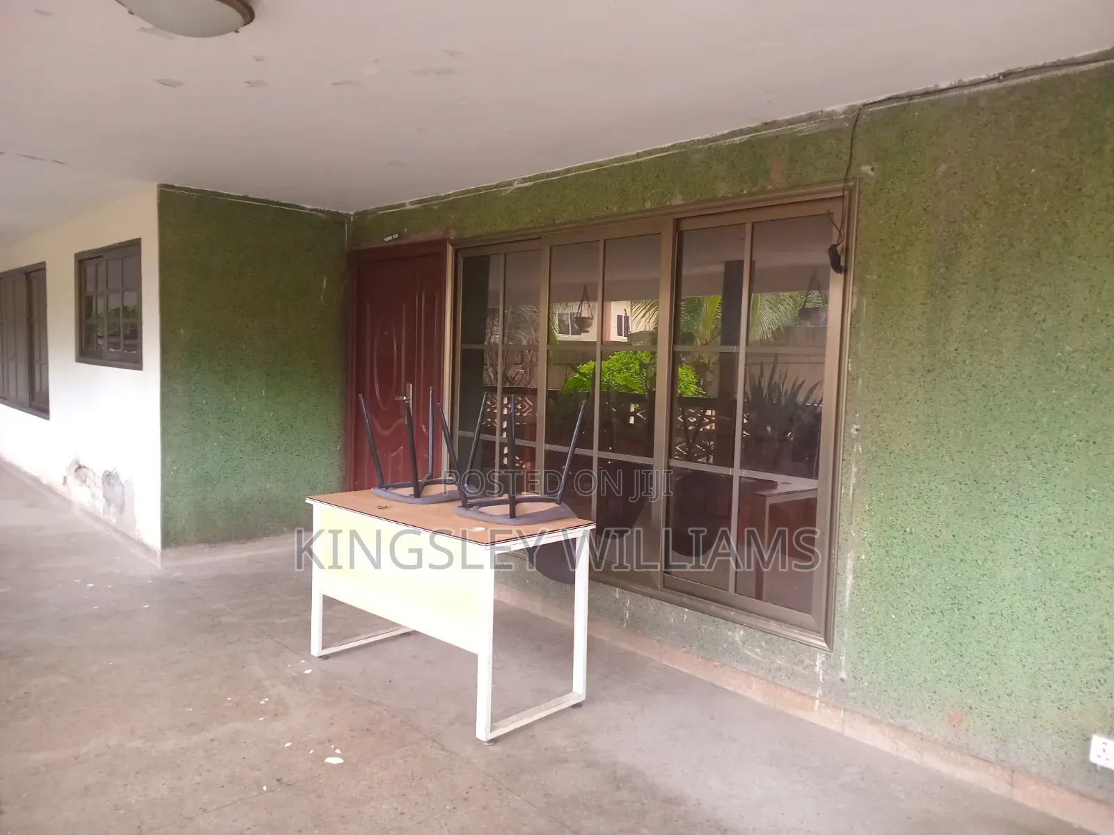 4bdrm Apartment in Dansoman for rent