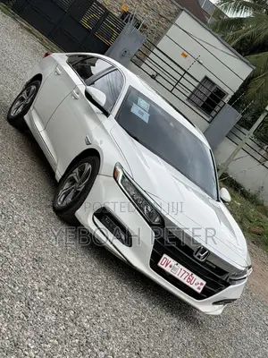 Honda Accord 2018 White