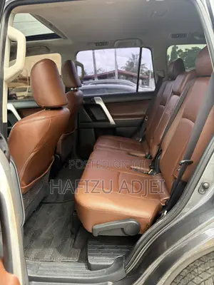 Toyota Land Cruiser Prado 2.7 2019 Black