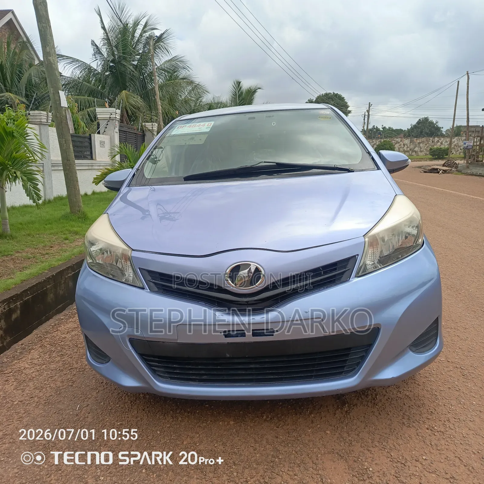 Toyota Vitz 2014 Blue