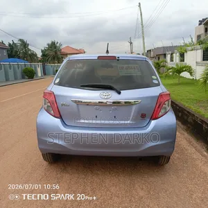 Toyota Vitz 2014 Blue