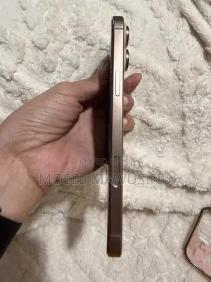 Apple iPhone 16 Pro Max 512 GB Gold