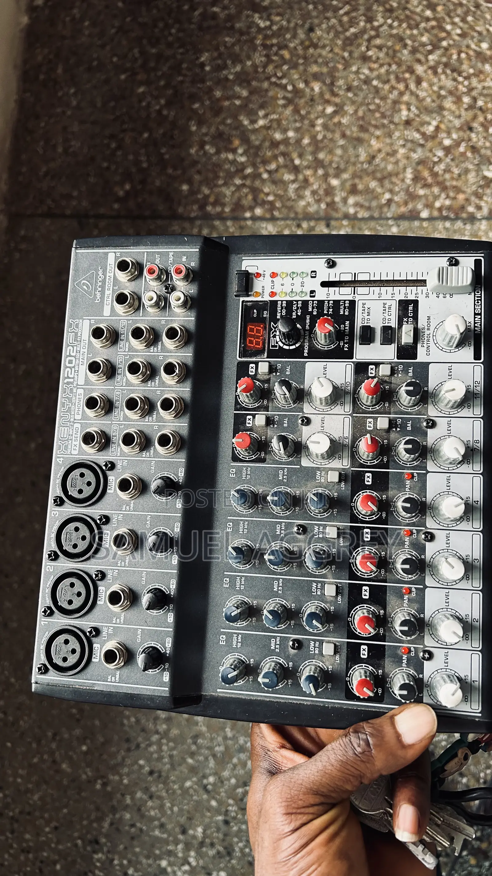 Behringer Xenyx 1202fx