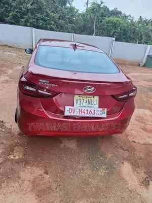 Hyundai Elantra Limited Sedan FWD (1.8L 4cyl 6A) 2013 Red