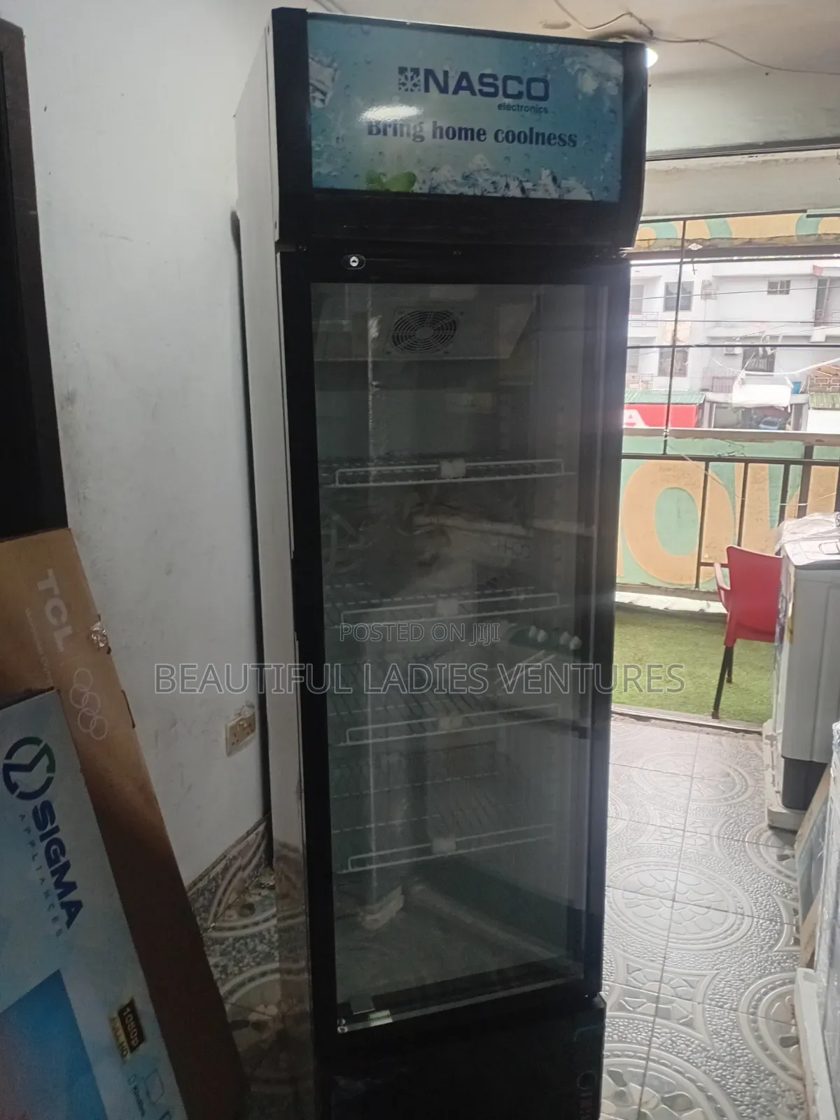 Strong Glass Door Construction