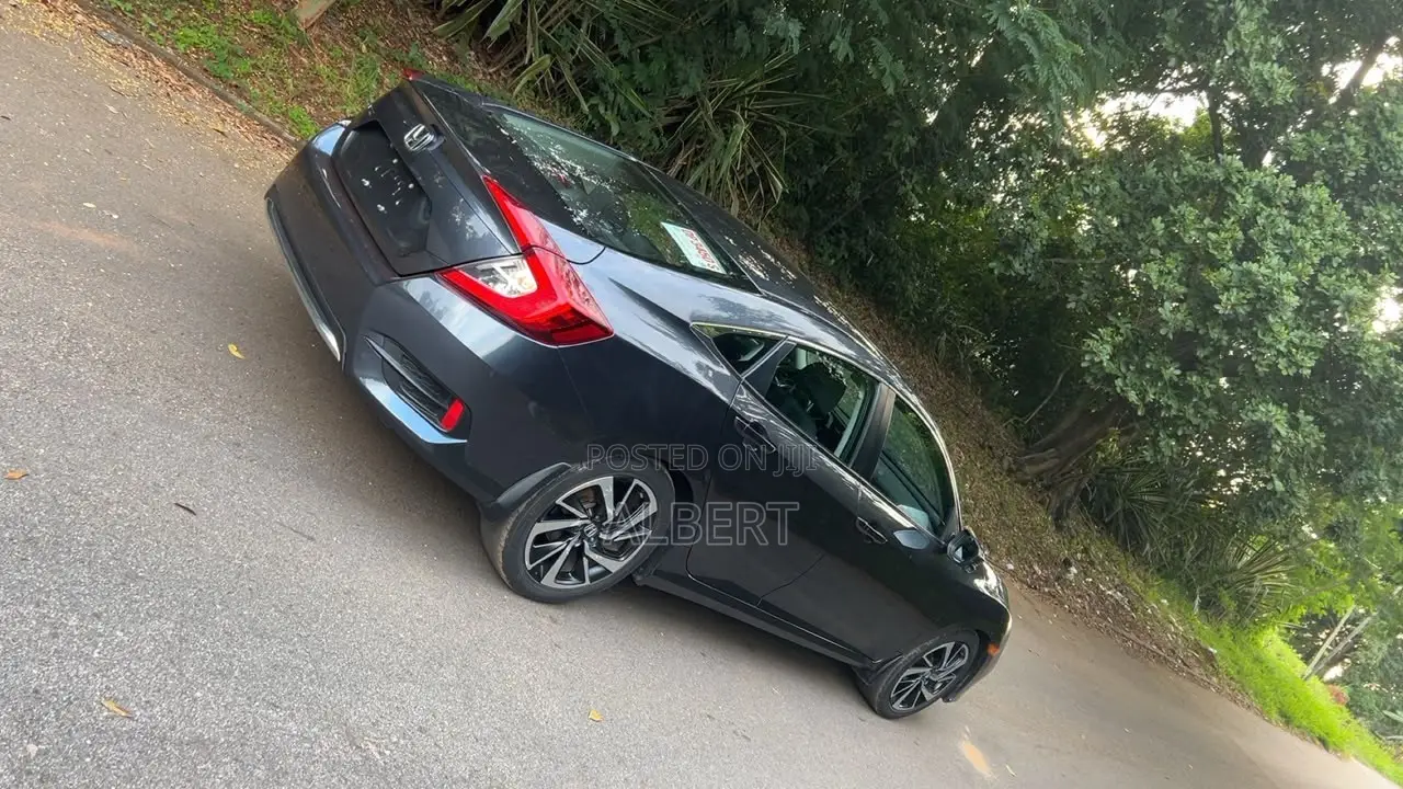 Honda Civic EX Sedan 2020 Gray