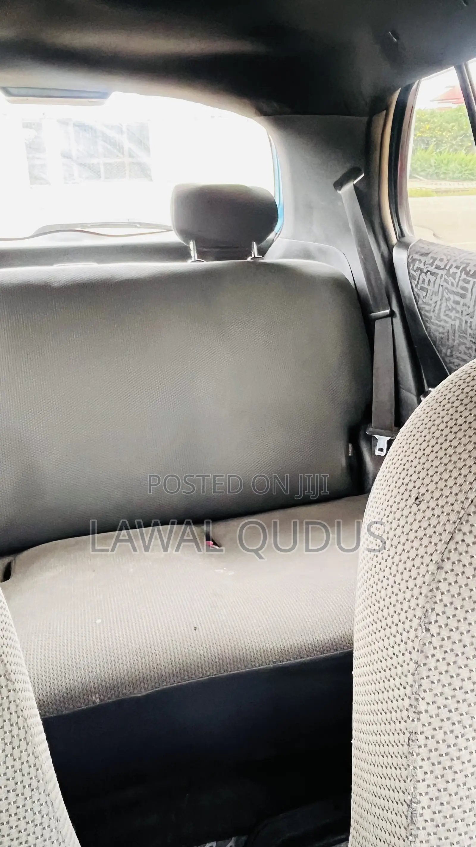 Toyota Vitz 1.0 FWD 5dr 2010 Blue