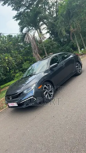 Honda Civic EX Sedan 2020 Gray
