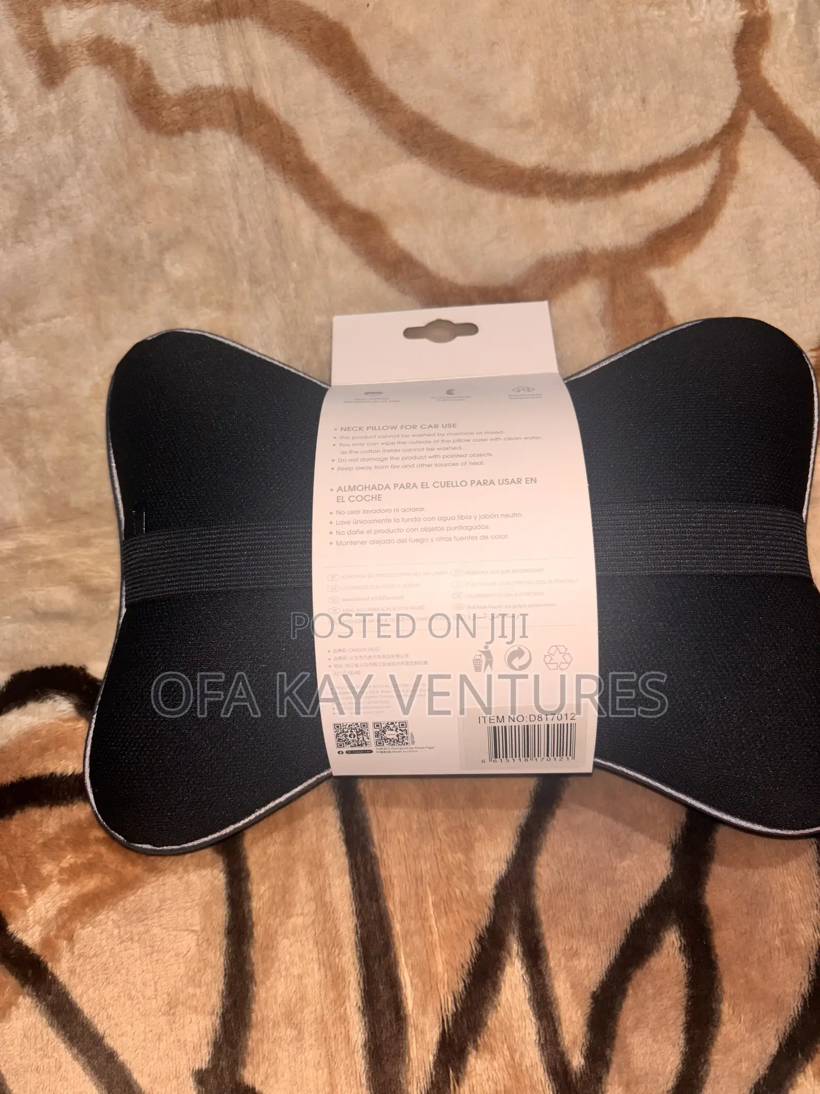Cute Car Neck Pillow Black