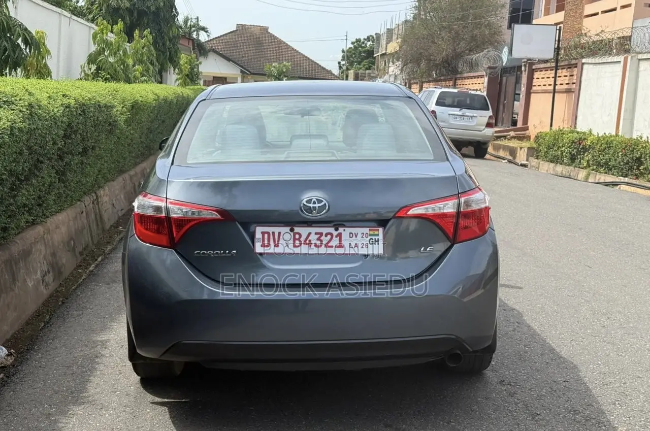 Toyota Corolla LE 4dr Sedan (1.8L 4cyl CVT) 2016 Gray