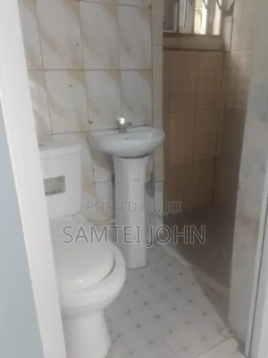 1bdrm Apartment in Sinco Properties, School Junction for rent