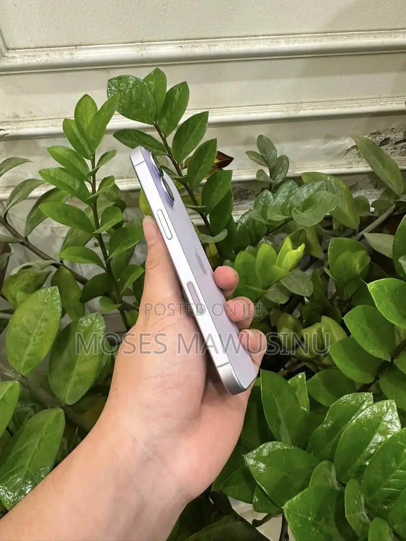 New Apple iPhone 17 512 GB Purple