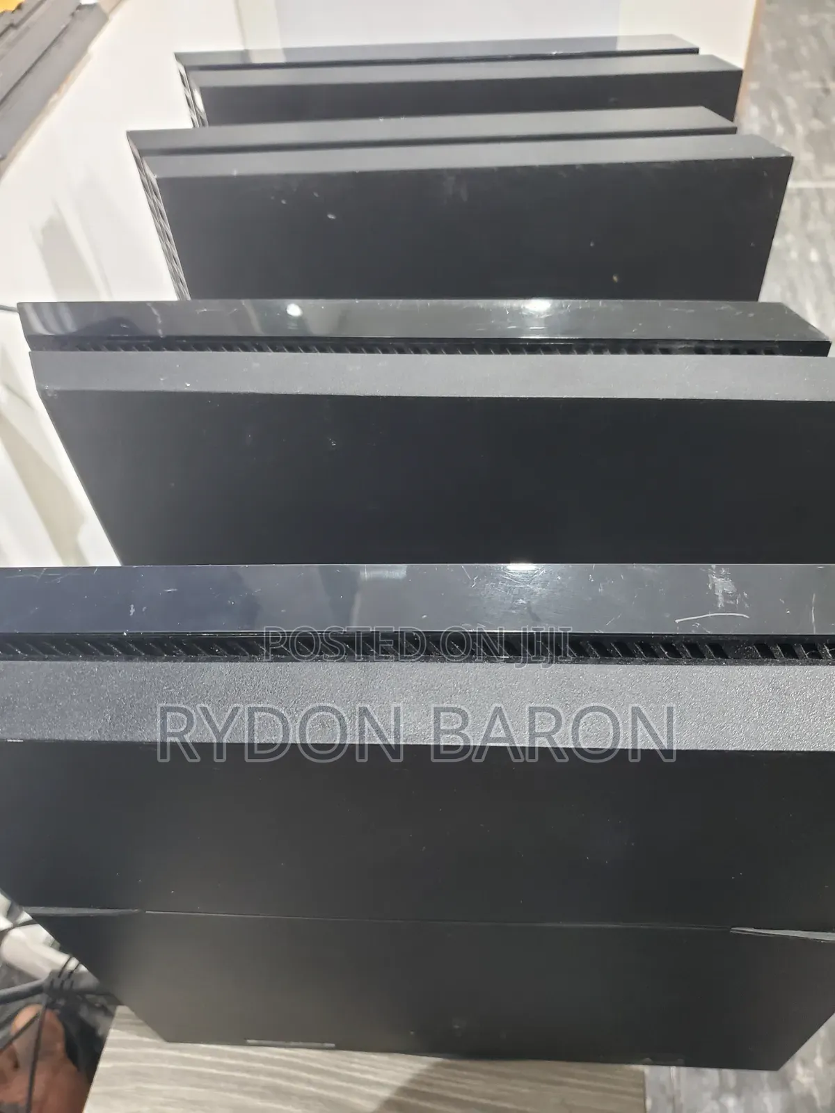 Ps4 Standard Available