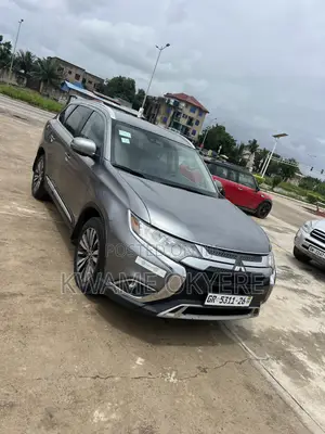 Mitsubishi Outlander SEL S-AWC 2020 Gray