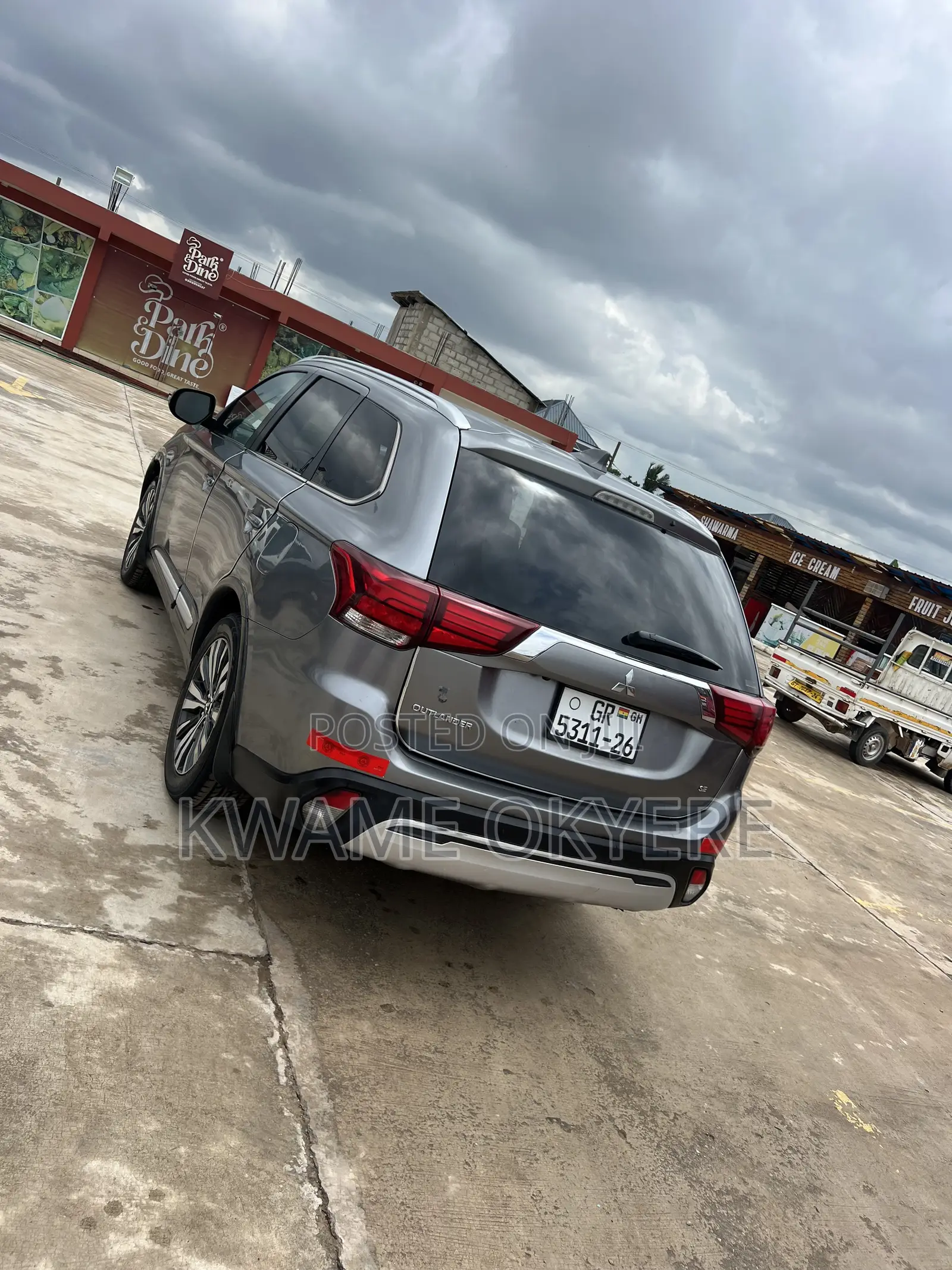 Mitsubishi Outlander SEL S-AWC 2020 Gray