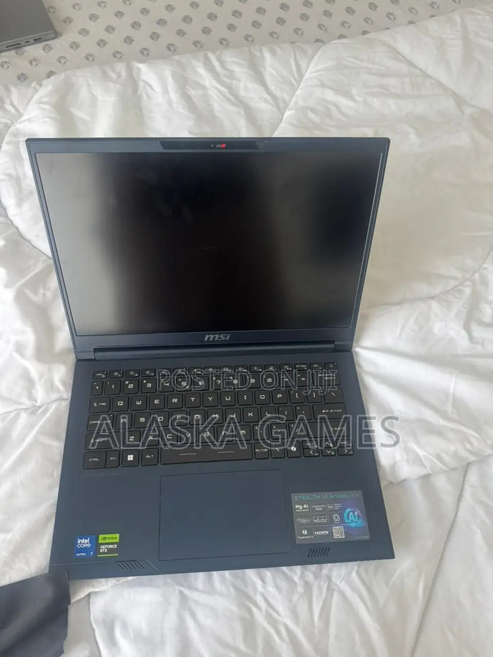 Laptop MSI Stealth 14 Studio A13VF 16GB Intel Core Ultra 7 SSD 1T