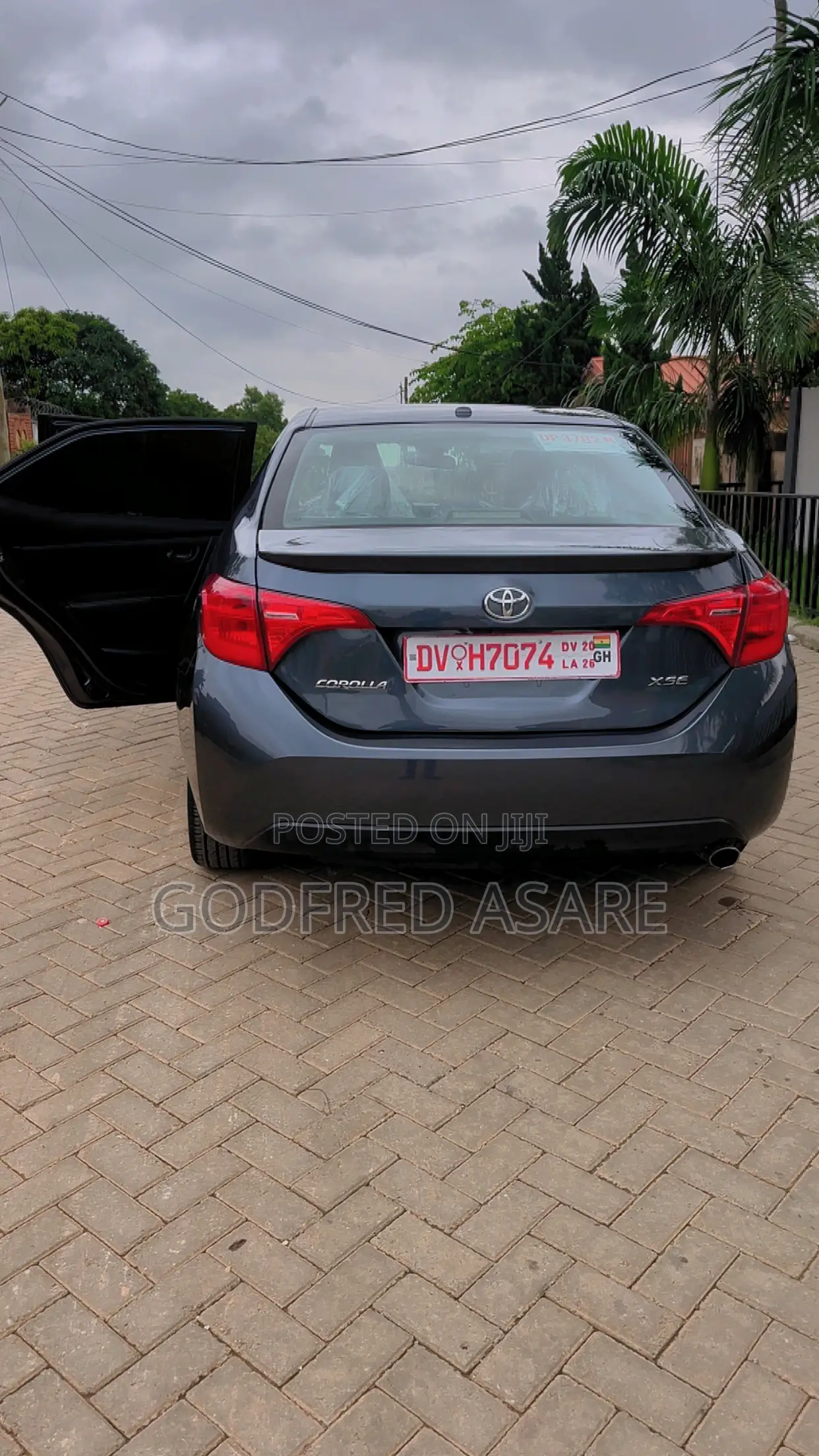 Toyota Corolla XSE (1.8L 4cyl 2A) 2018