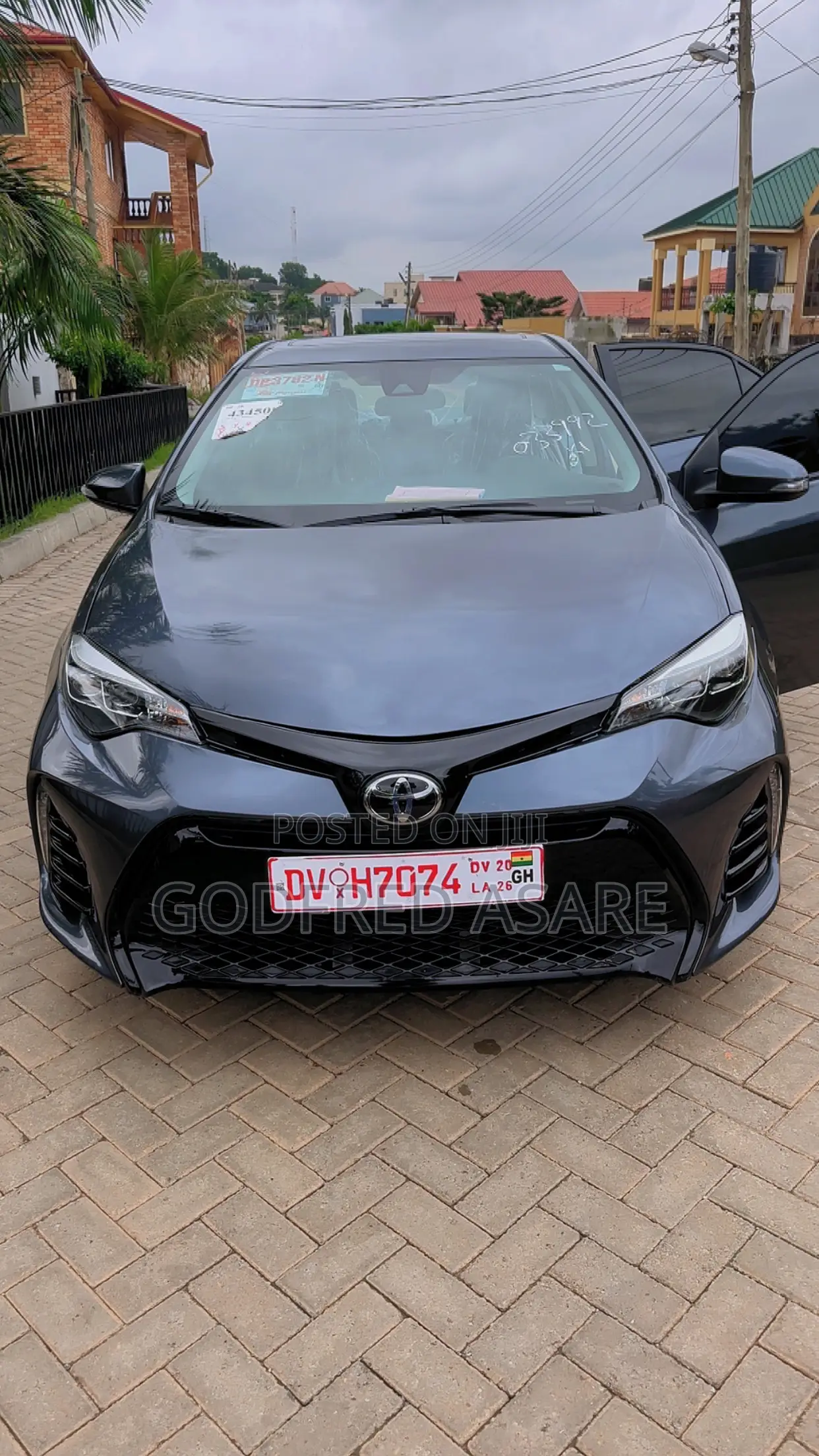 Toyota Corolla XSE (1.8L 4cyl 2A) 2018