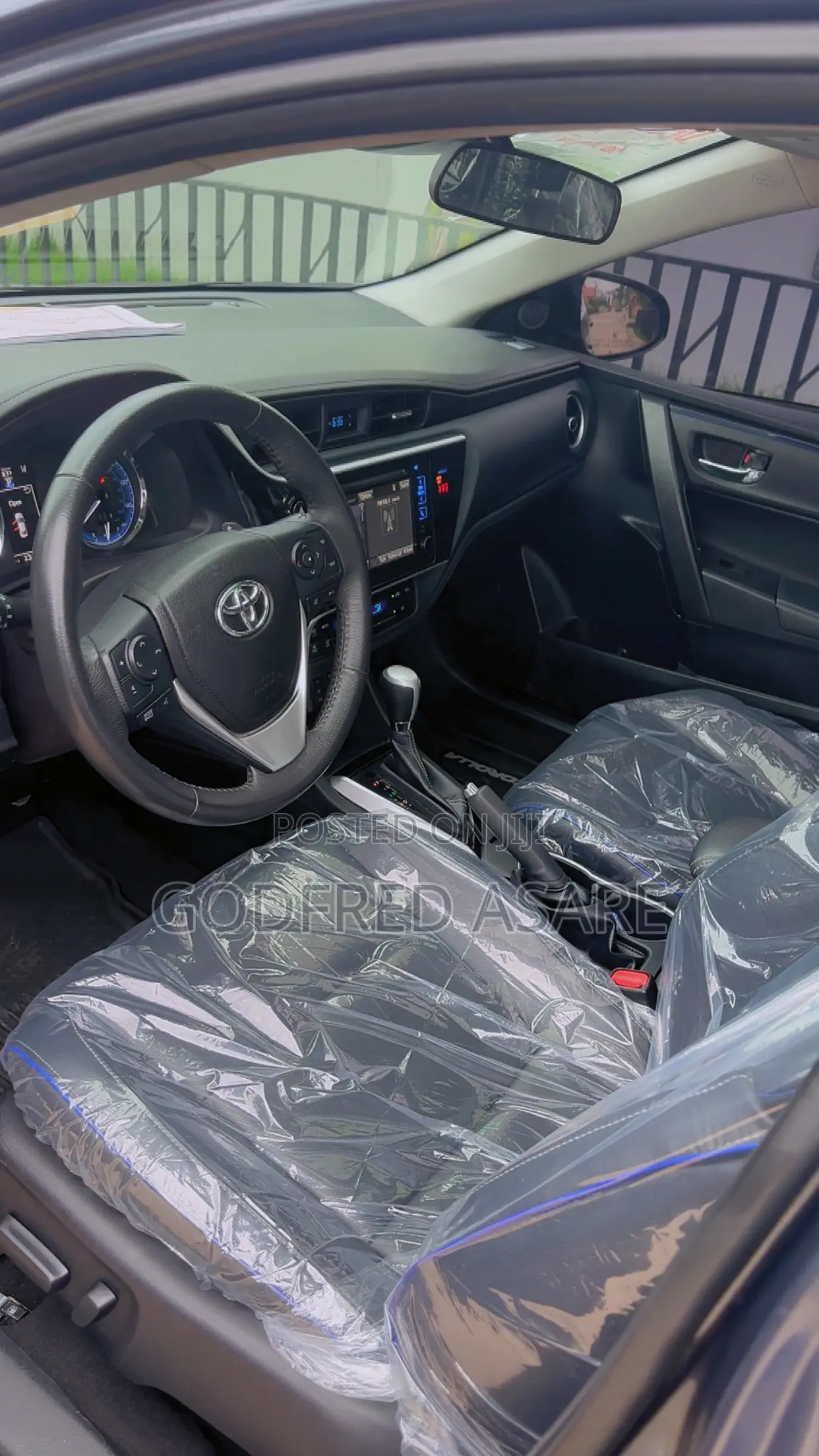 Toyota Corolla XSE (1.8L 4cyl 2A) 2018
