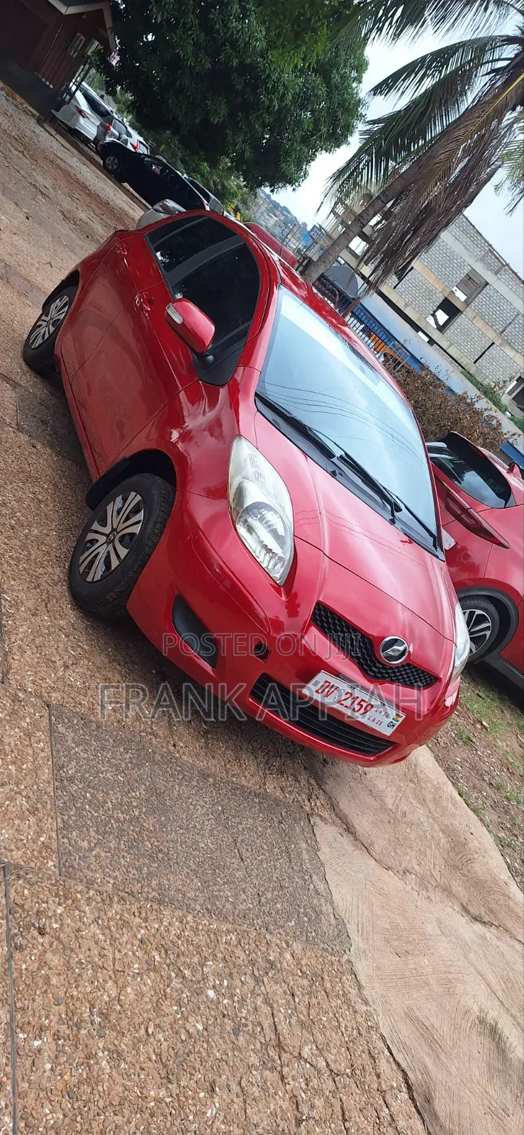 Toyota Vitz 2009 Red