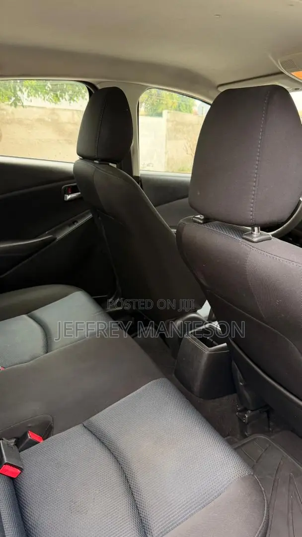 Toyota Yaris iA 1.5 FWD 2016 Silver
