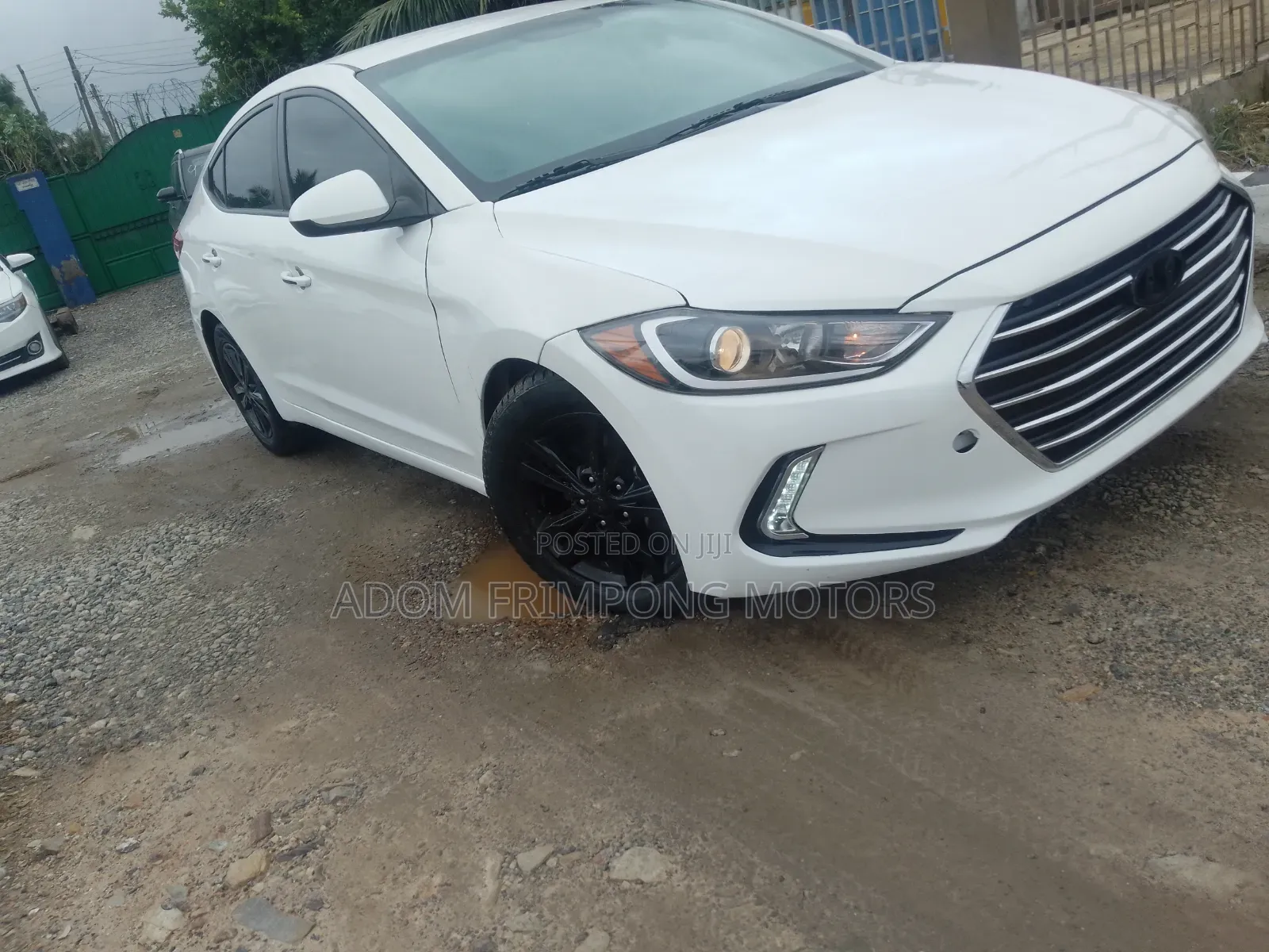 Hyundai Elantra 2018 White