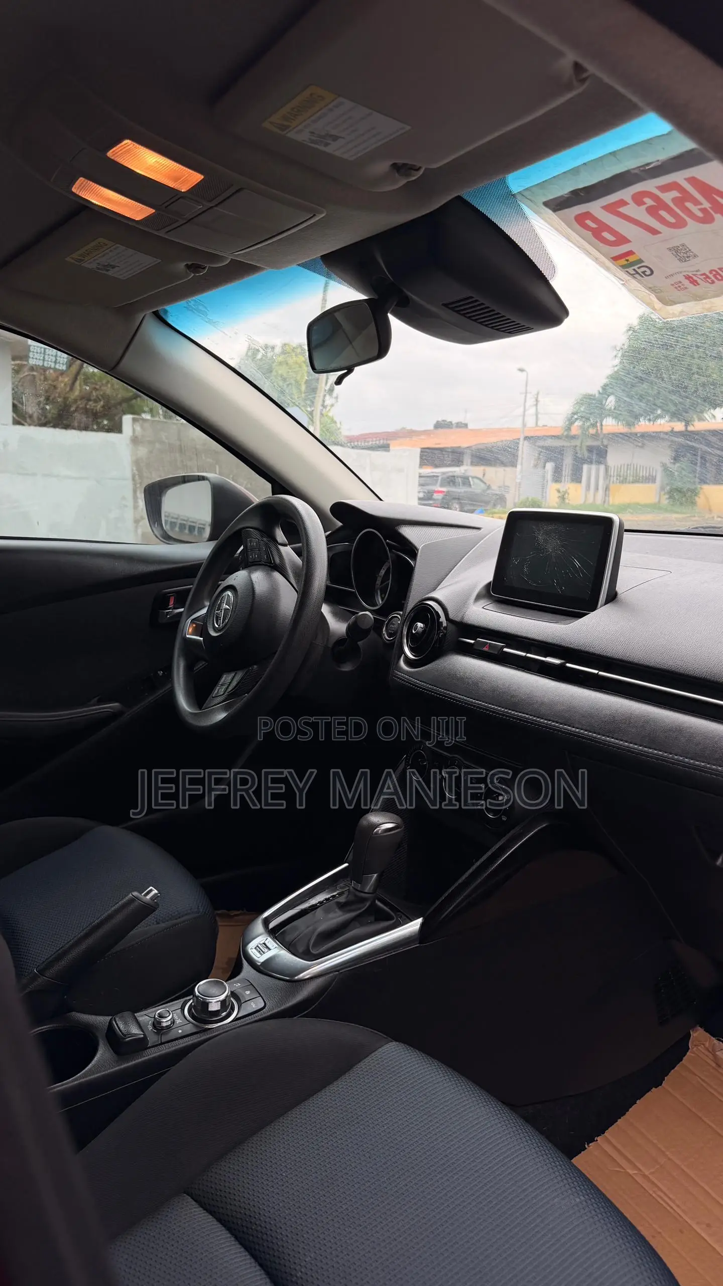 Toyota Yaris iA 1.5 FWD 2016 Red