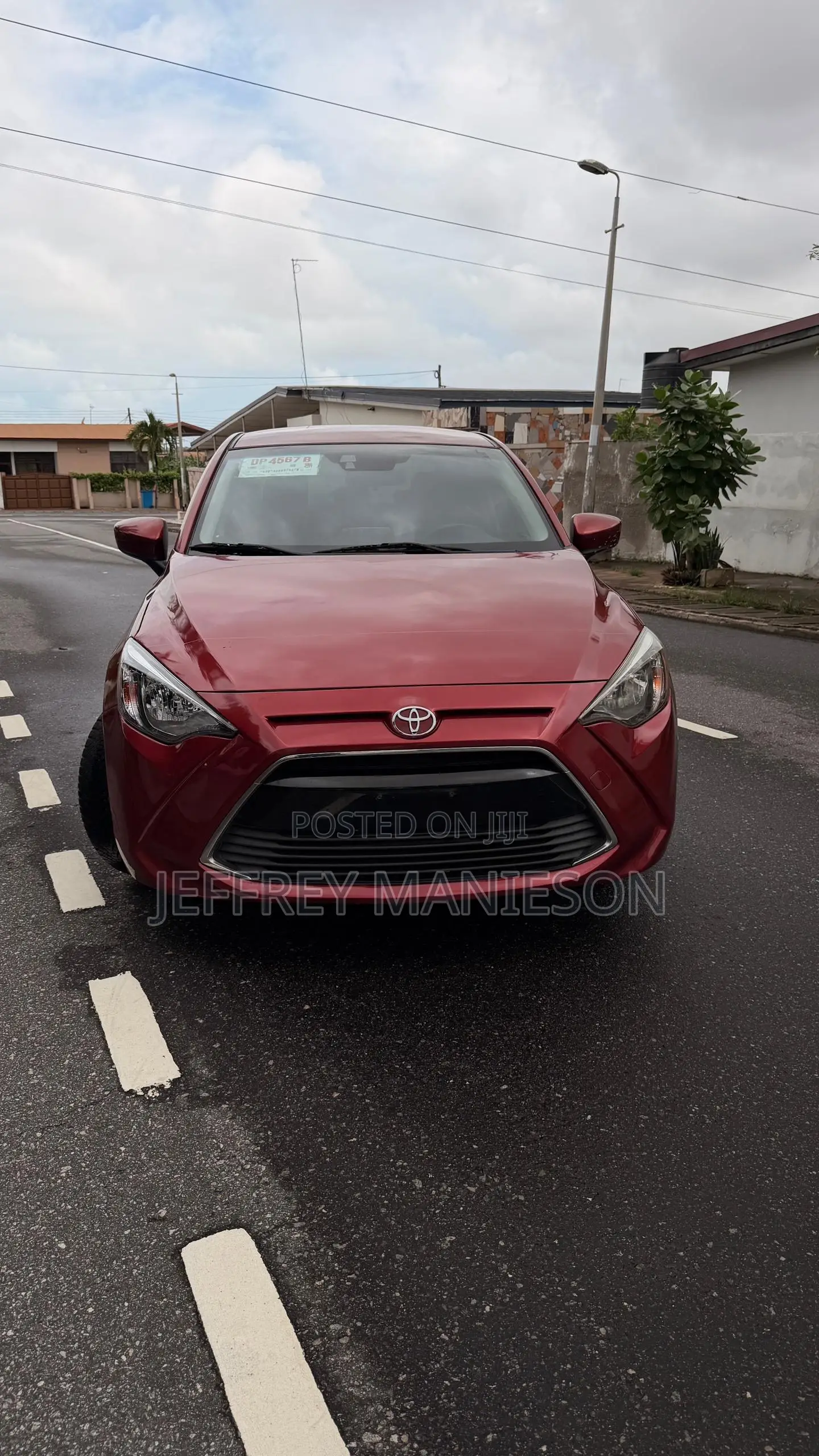 Toyota Yaris iA 1.5 FWD 2016 Red