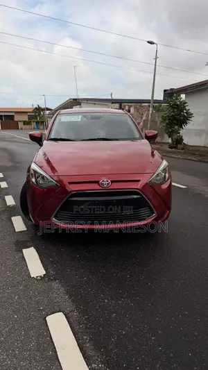 Toyota Yaris iA 1.5 FWD 2016 Red
