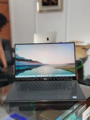 Laptop Dell Precision 5520 16GB Intel Core i7 SSD 256GB