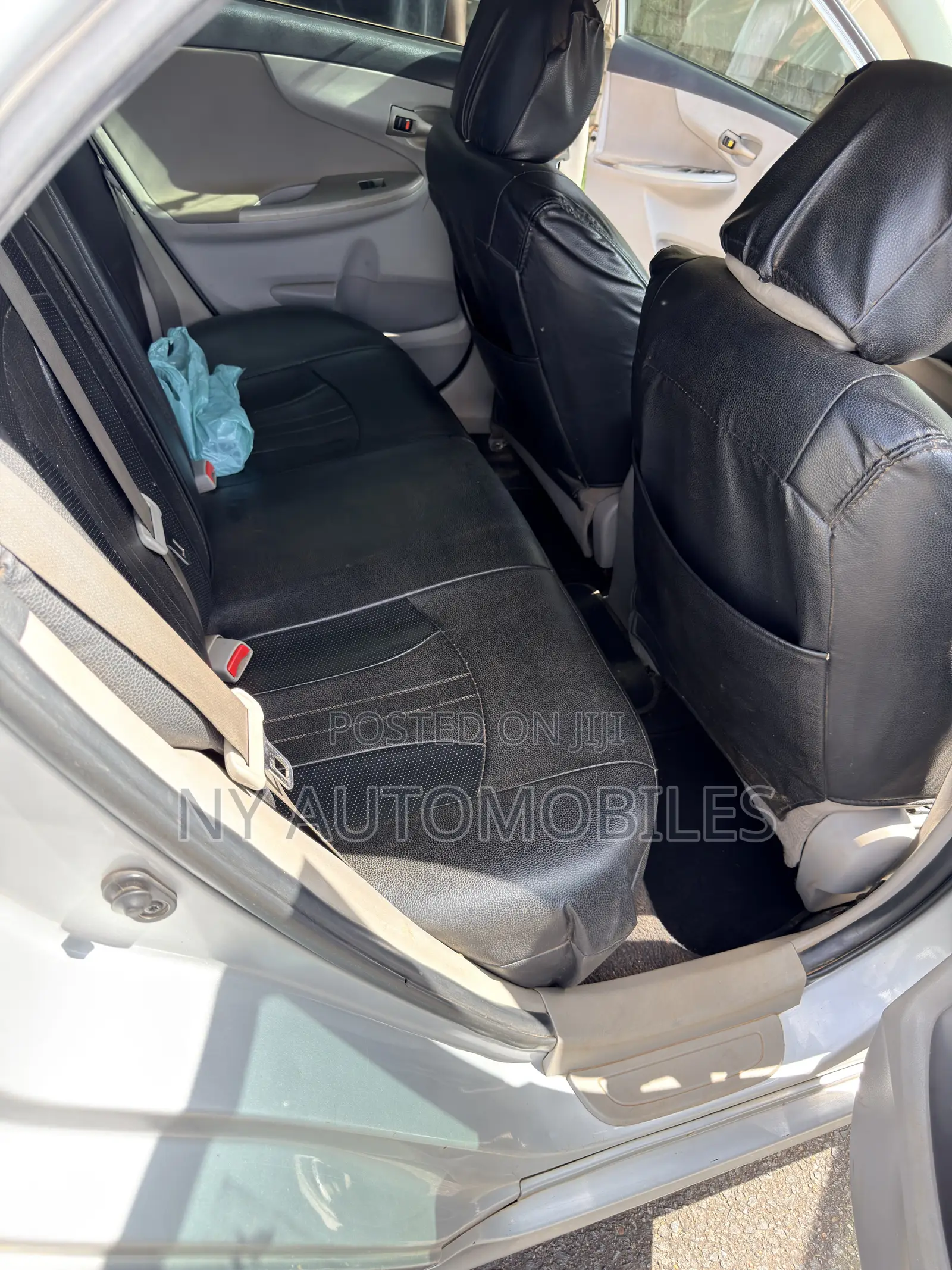 Toyota Corolla 2013 Silver