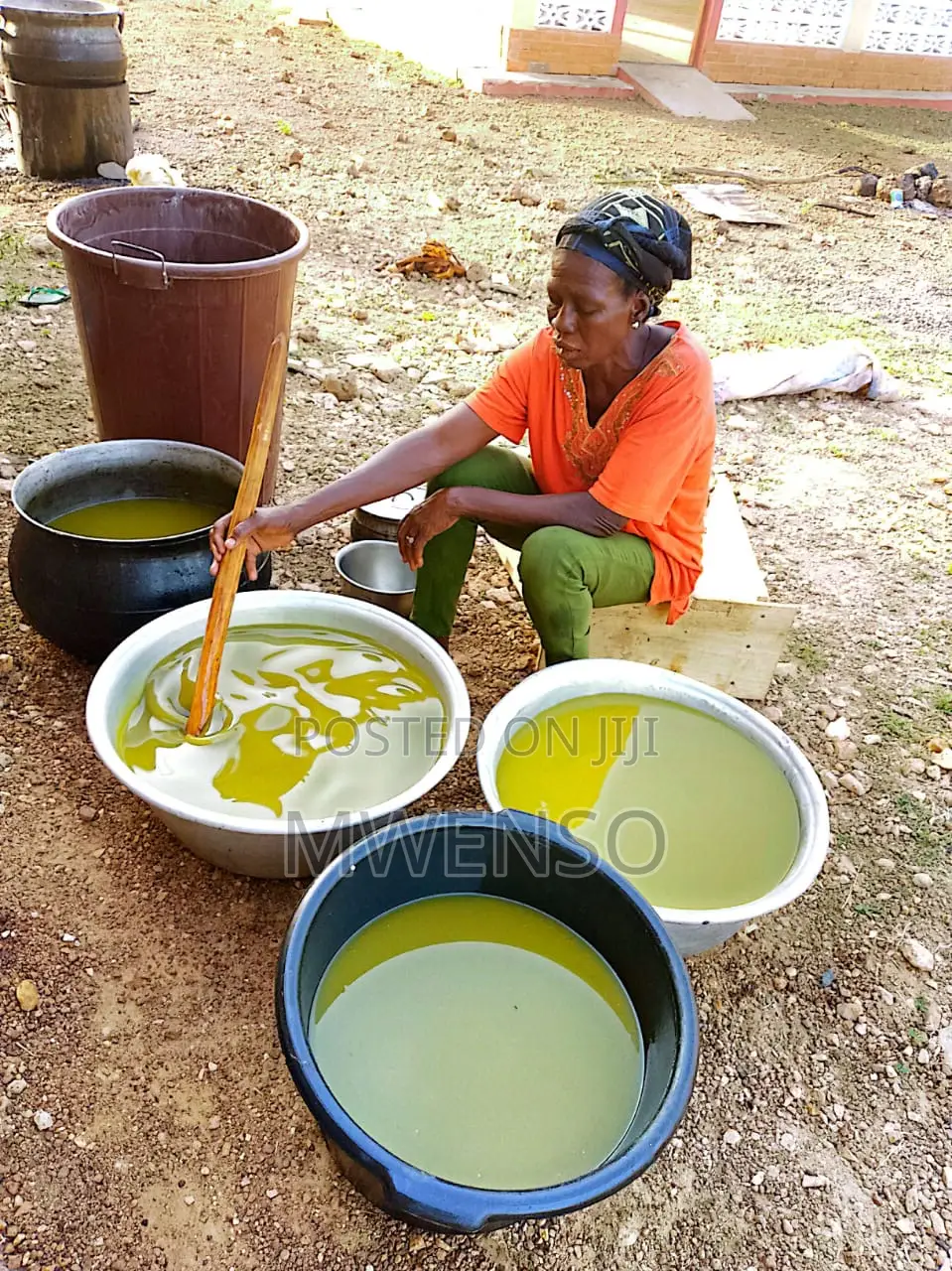 Wholesale Shea Butter( 25kg (Ghc 55/Kg) - Negotiable/Ton)