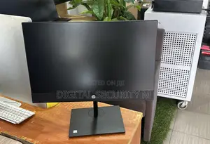 HP ProOne 240 G10 All-in-One 16GB Intel Core i7 SSD 512GB