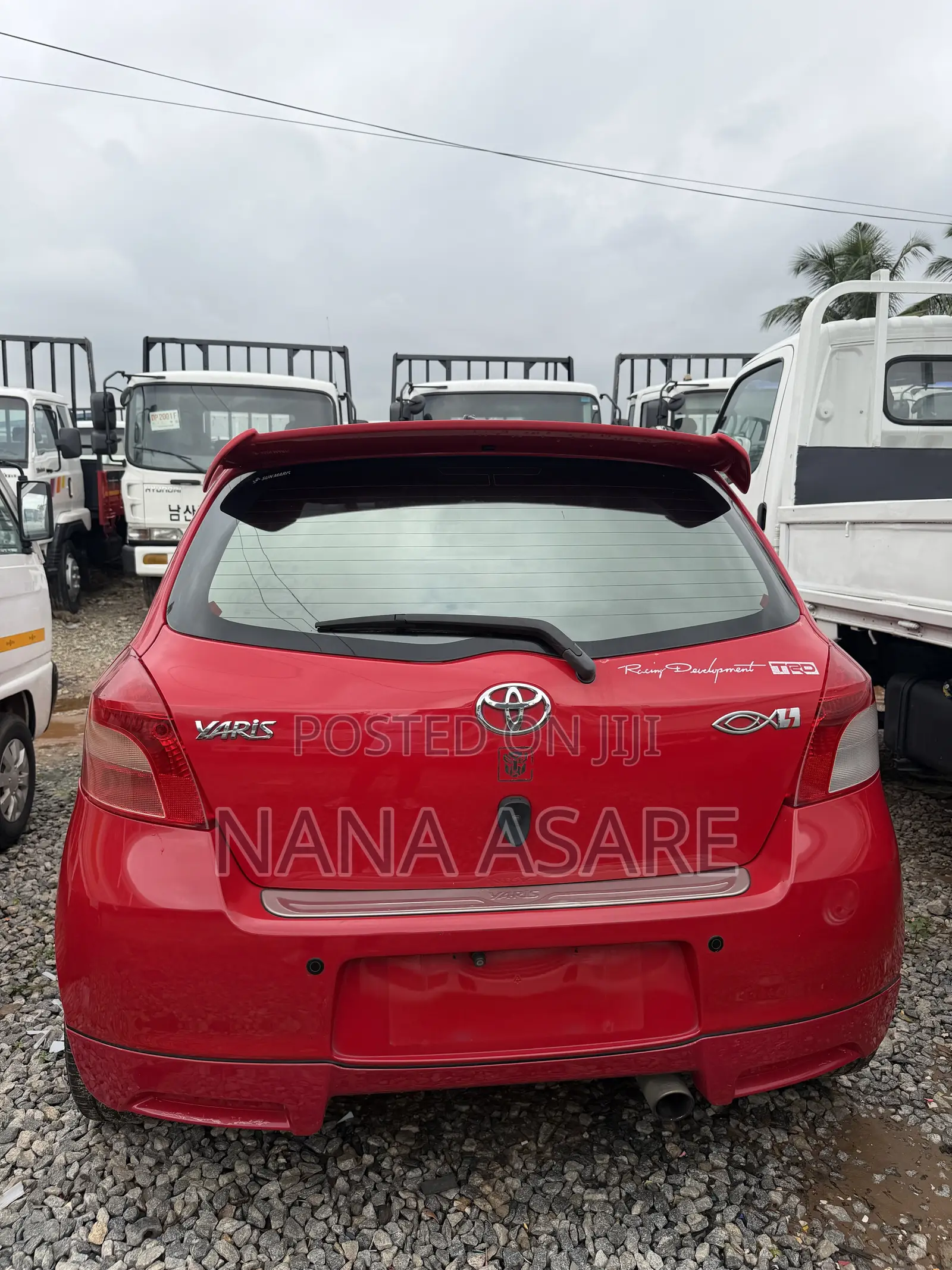 Toyota Yaris SE Hatchback 5dr 2012 Red