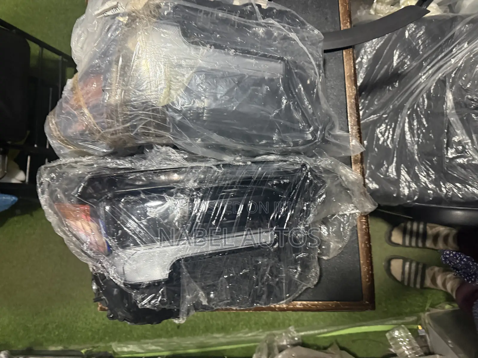 Toyota Tacoma 2024 Headlight Pair