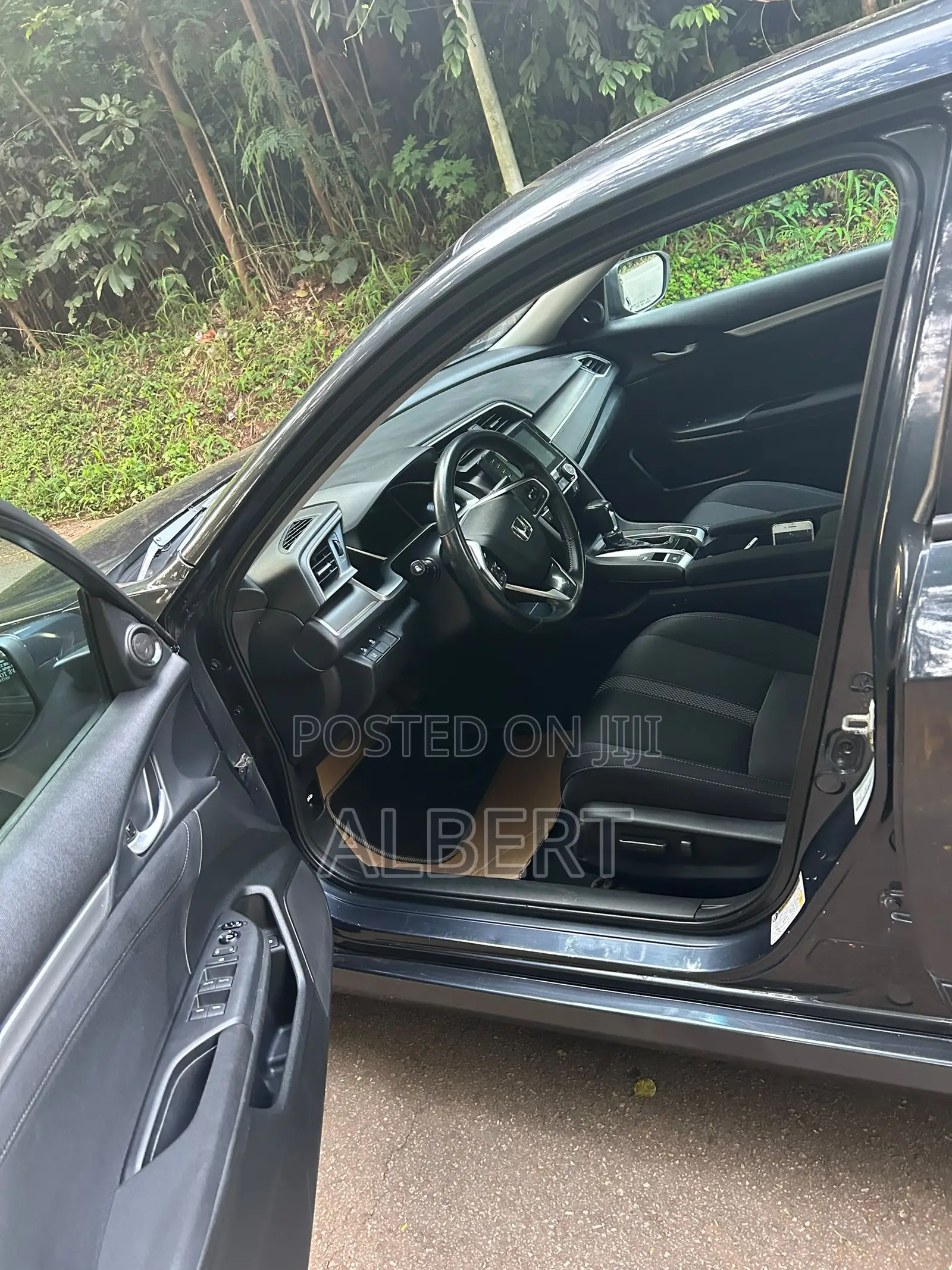 Honda Civic EX Sedan 2020 Gray